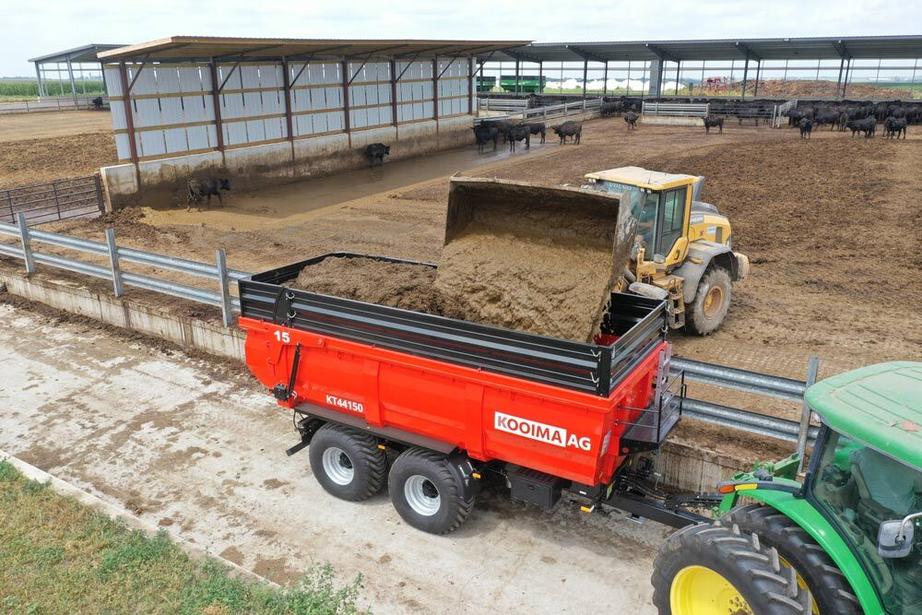 15tontrailer manure