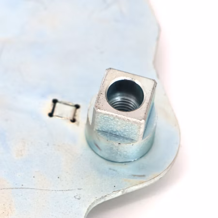 K27495171 Right Hand Cover