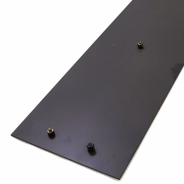 K62973 LINF Upper Rear Spout Wear Plate 1