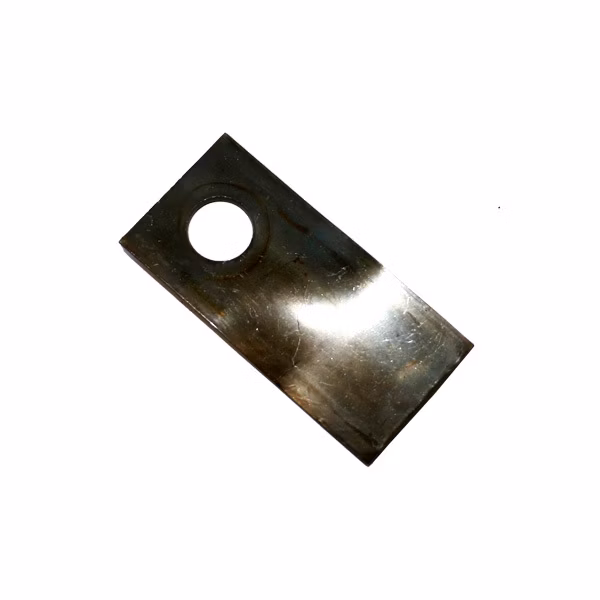 K6801420 RH Mower Blade 11 Degree 2