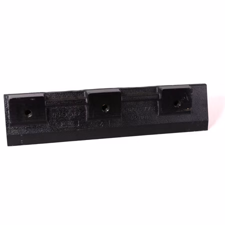 K87736805 LH Cast Shear Bar Wear Ledge 2